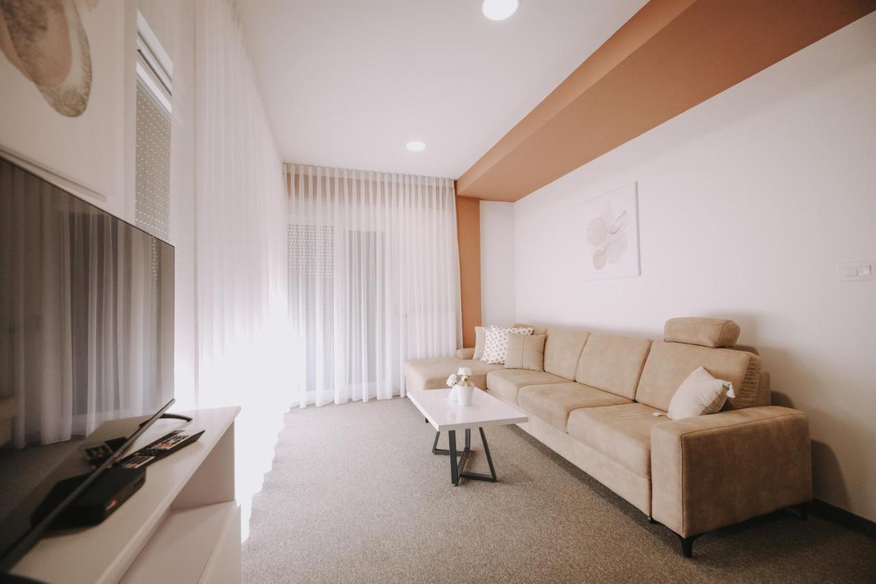 Apartamento ATOS Centar Celinac Exterior foto